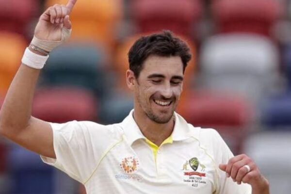 Mitchell Starc Stuns India with Key Wickets in Day 1 of Pink-Ball Test