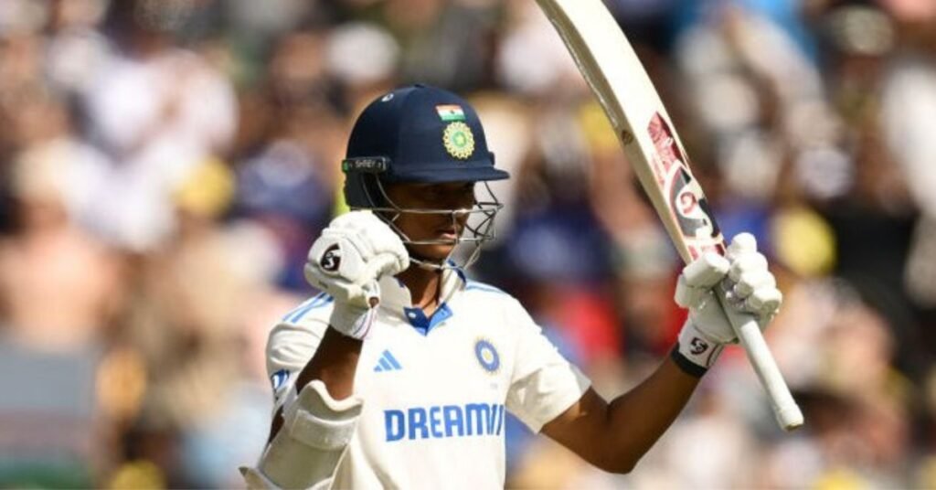 Yashasvi Jaiswal Destroys Mitchell Starc With Four Consecutive Boundaries in Sydney day 2